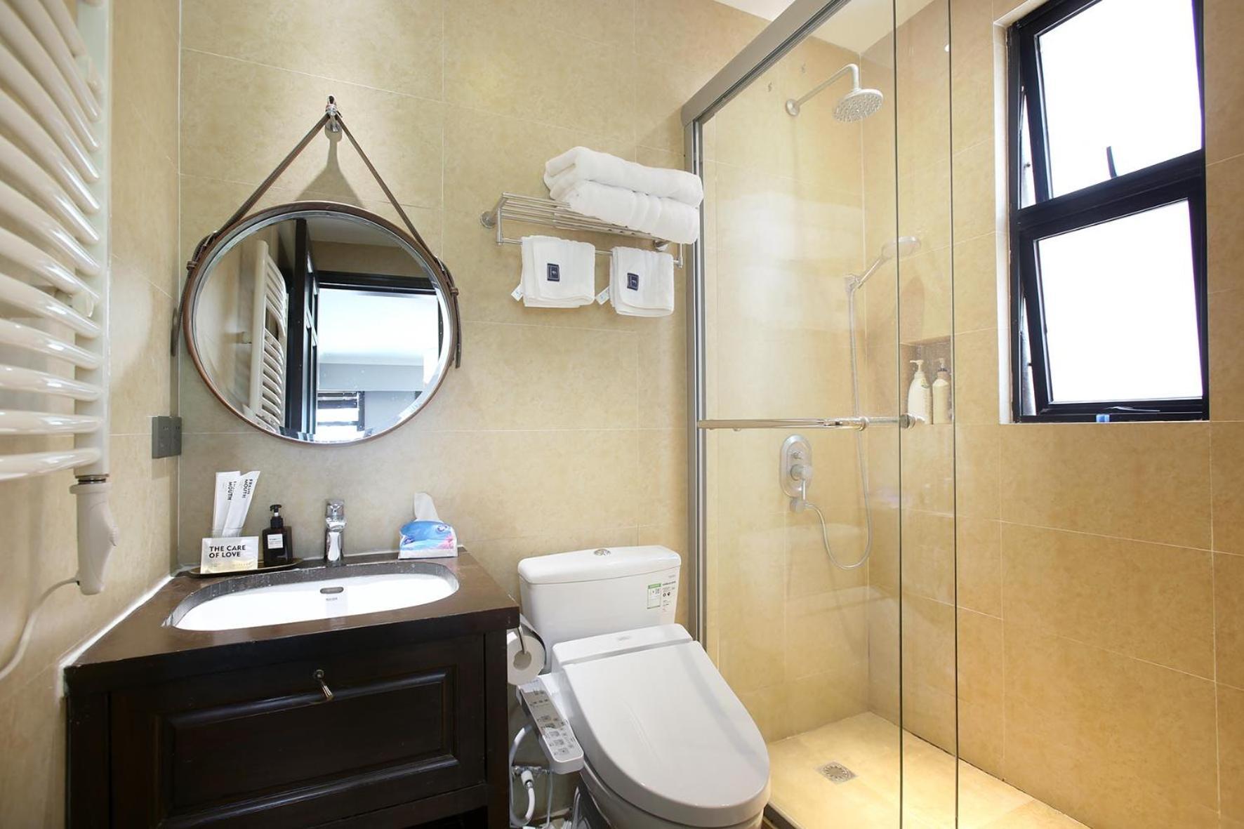 Shanghai Downtown Hills Boutique Guesthouse - Near Metro Line 7, Exit 3, Changping Road Habitación foto